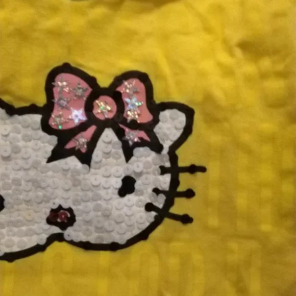 Hello Kitty Top - Picture 5 of 11